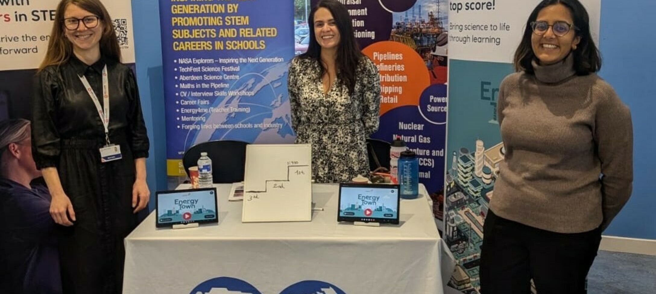 E81a8206 00dc 4b81 9f81 d0cd88bac75b