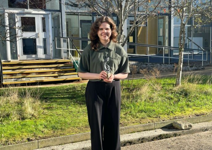 Gray’s School of Art Design Student Wins Offshore Achievement Awards Trophy Commission